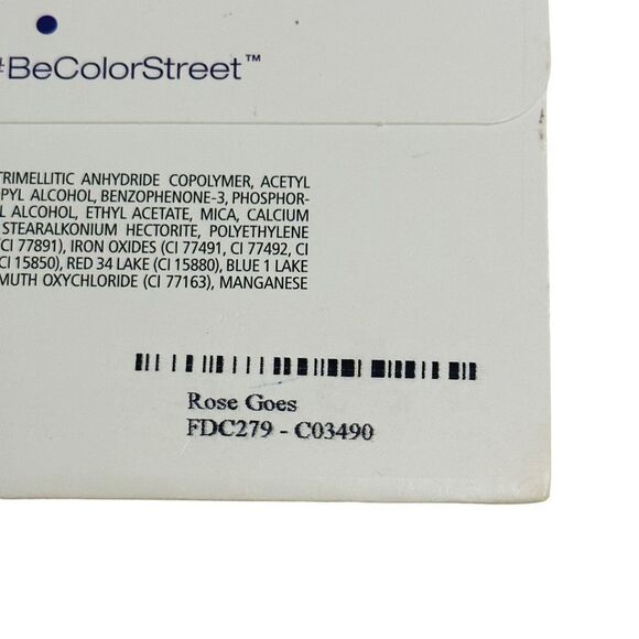 3/$20💘 Color Street Nail Polish Strips in Rose Goes - Picture 16 of 16